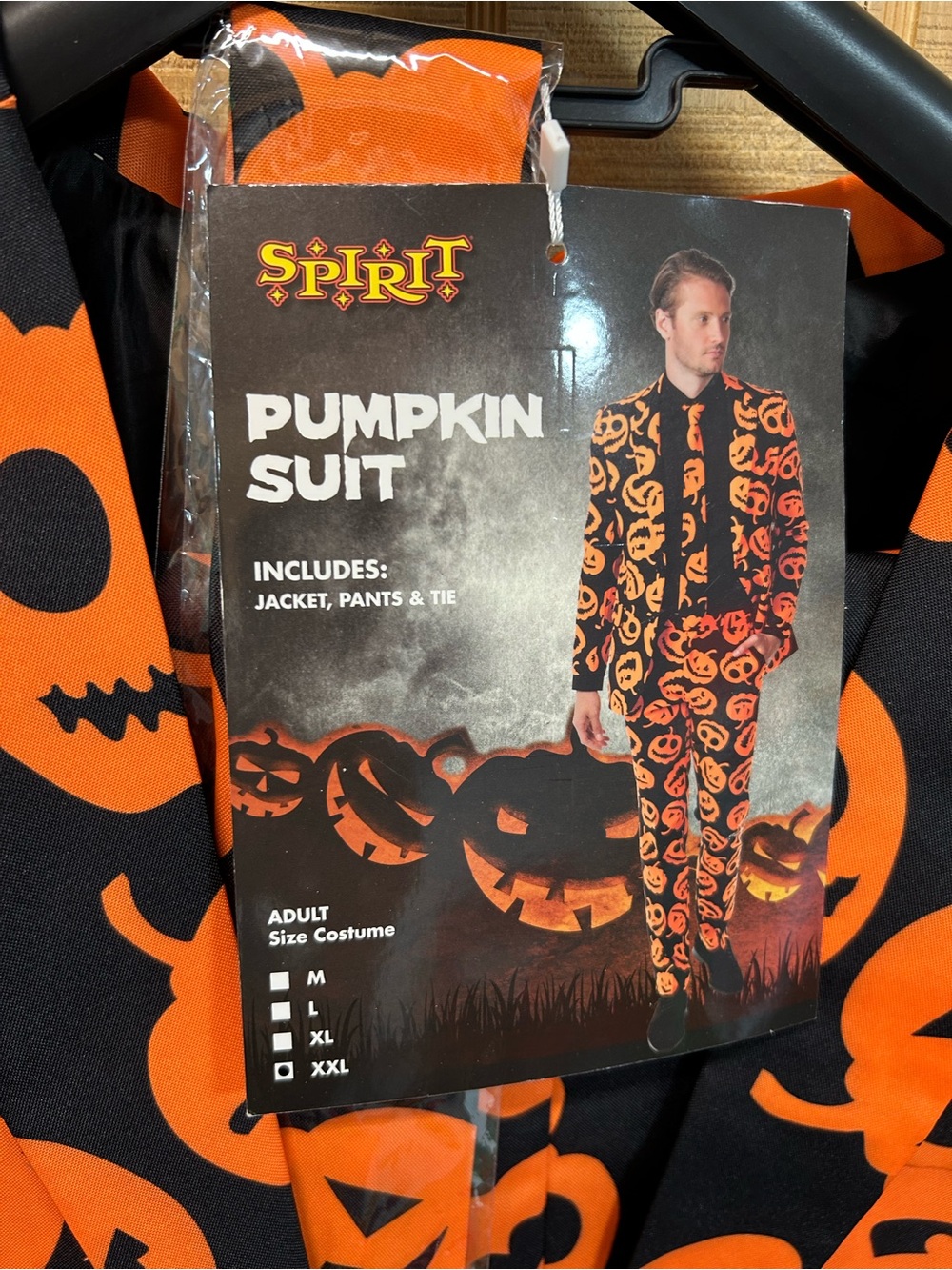 NWT Men’s Spirit Pumpkin Suit in Orange and Black - Jacket, Pants & Tie Size XXL